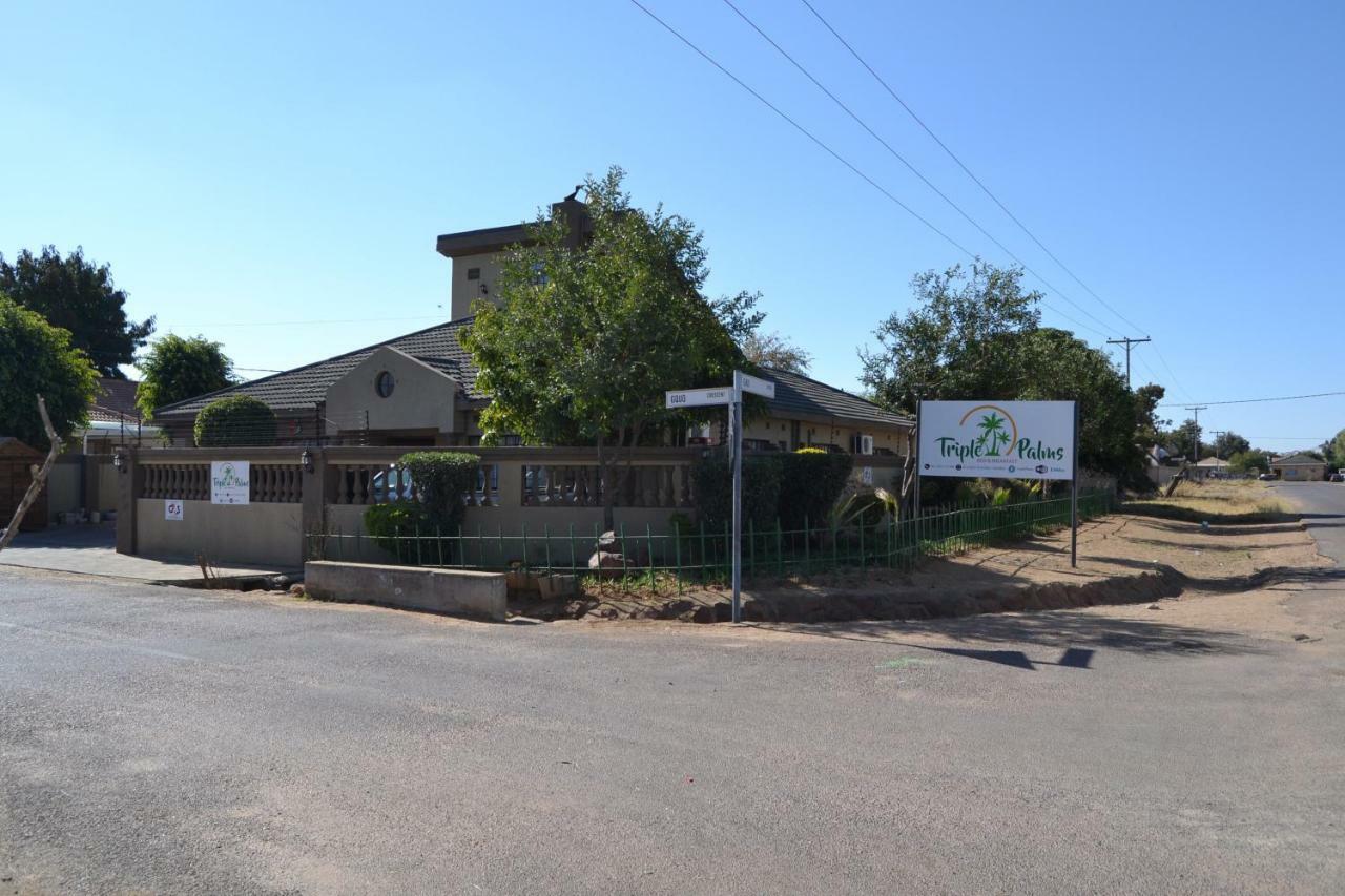 Triple Palms Bed And Breakfast Gaborone Ngoại thất bức ảnh