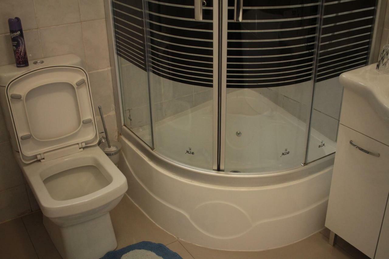 Triple Palms Bed And Breakfast Gaborone Ngoại thất bức ảnh